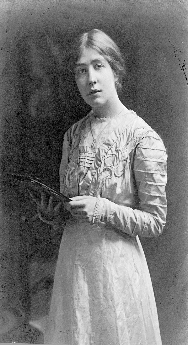 Estelle Sylvia Pankhurst, c1909