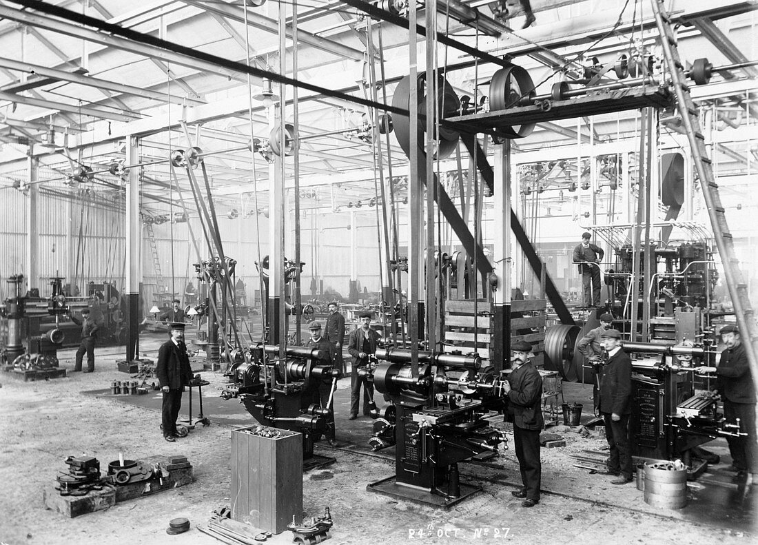 Machine shop in the Argyll car factory, Glasgow, c1899-c1930