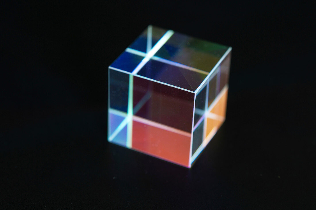 Optical glass cube