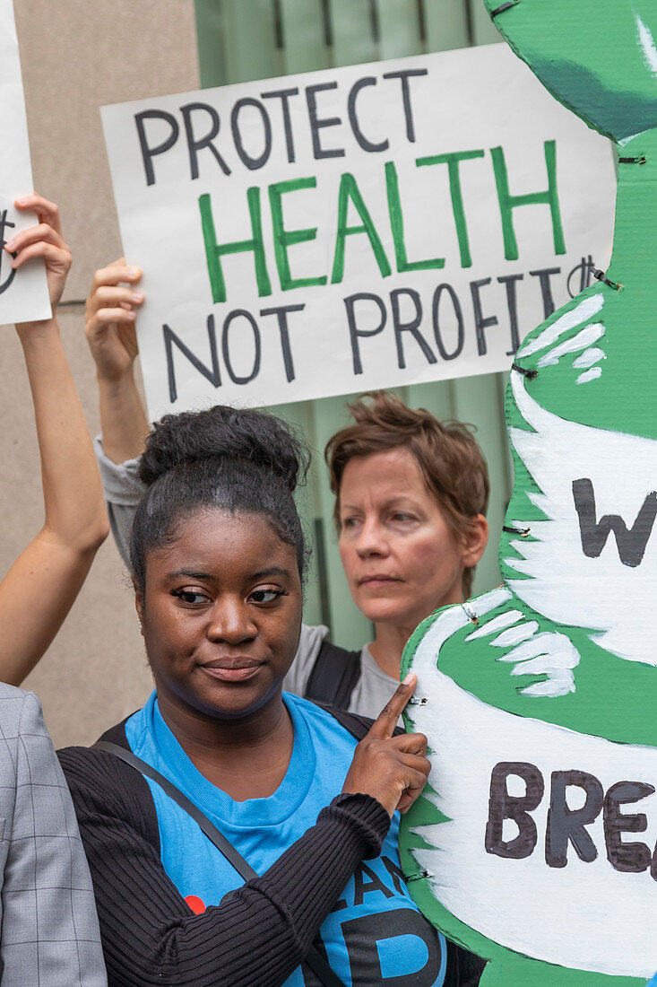 Oil refinery pollution protest, Detroit, USA