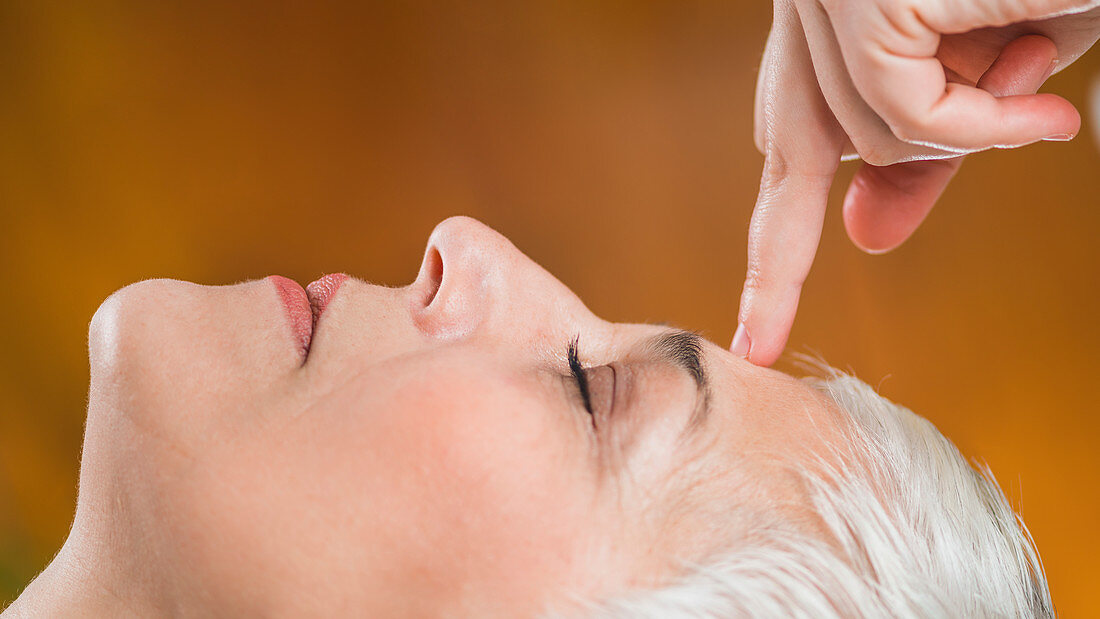 Marma therapy ayurveda face therapy