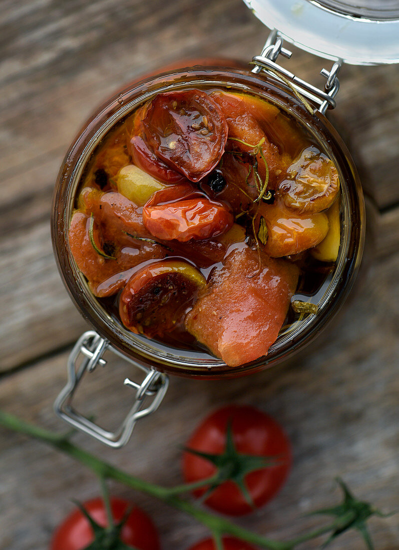 Tomatenconfit im Weckglas