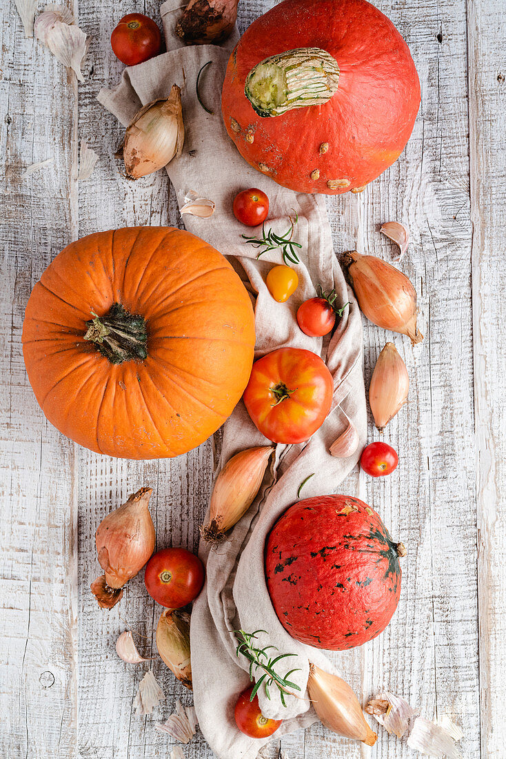 Pumpkins, shallots, garlic and tomatoes