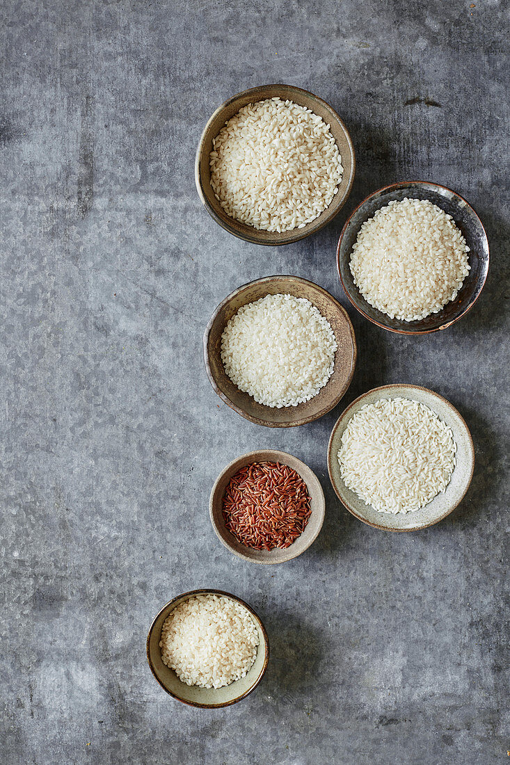 Pots of rice grains