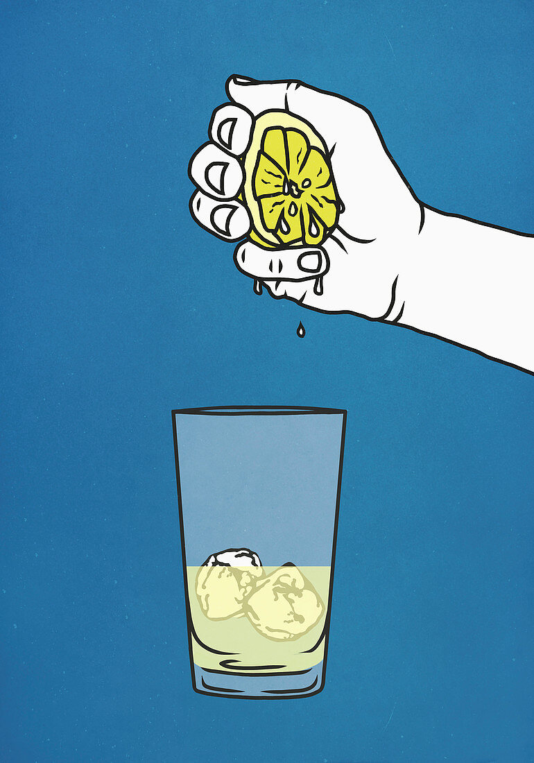 Zitronenhälfte in Glas mit Eiswürfeln ausdrücken (Illustration)