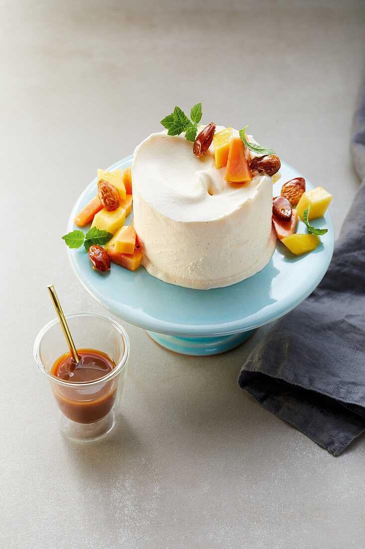 Crème brûlée semi-freddo with mango compote
