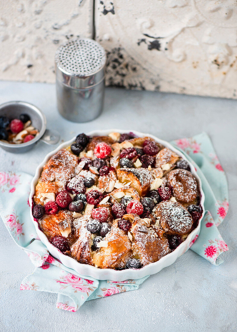 Croissant bake with berries