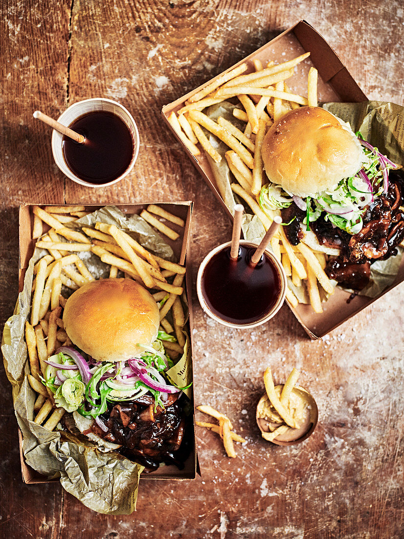 Vegetarische Sloppy Joes mit Pilzen und Pommes