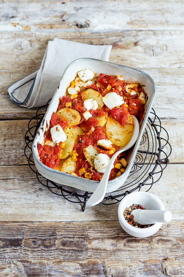 Potato bake with tomatoes and feta