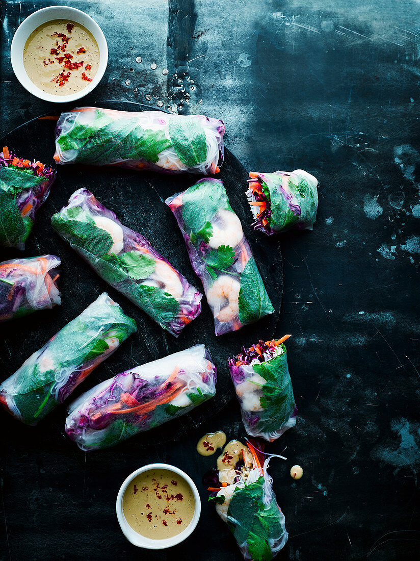 Prawn and red cabbage summer rolls with cashew butter dipping sauce