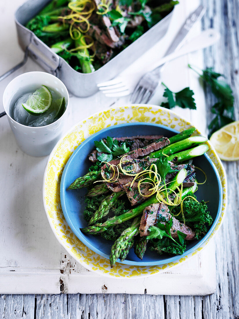 Lemon-Herbed Beef with Kale and Asparagus