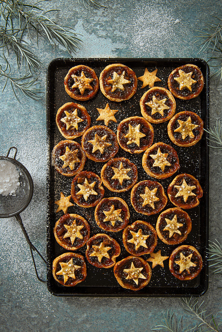 Homemade mince pies