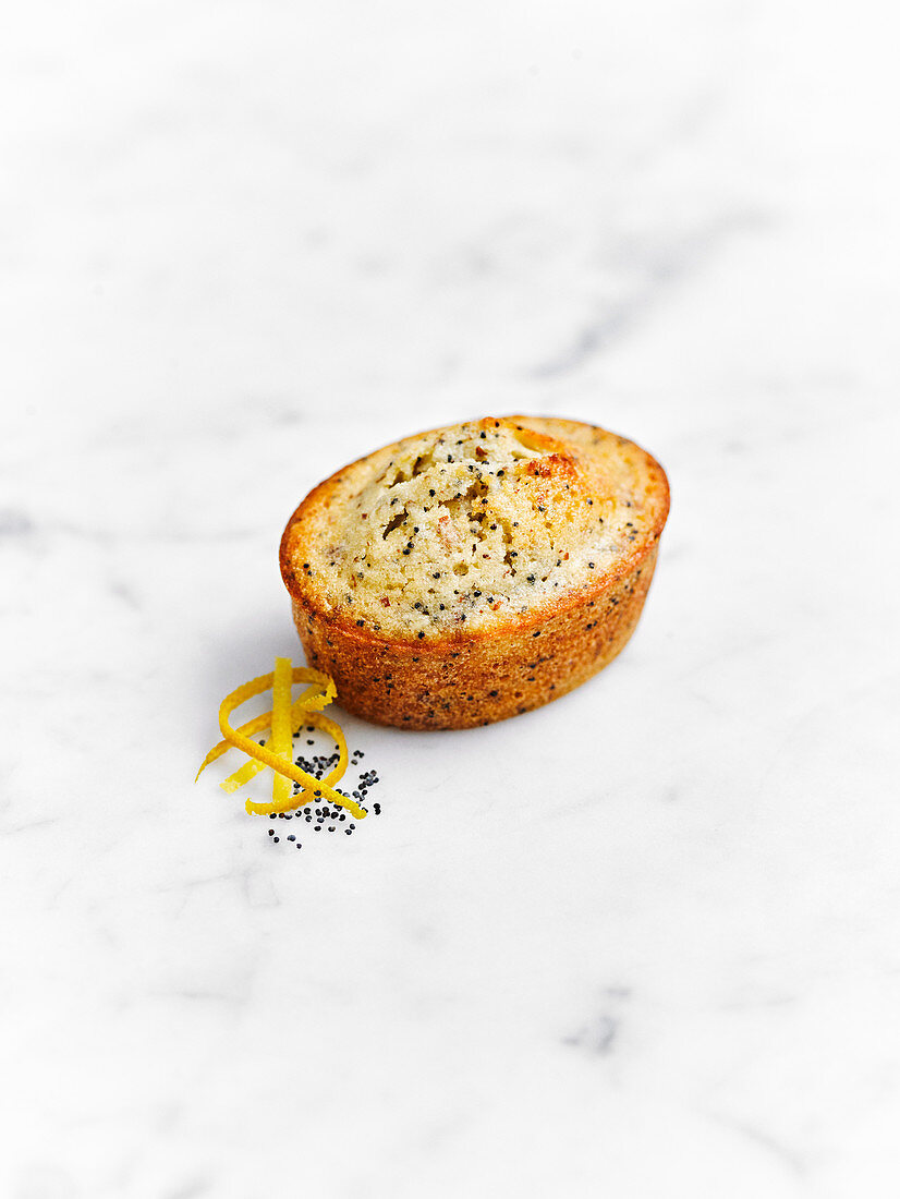 Citrus and poppy seed friands