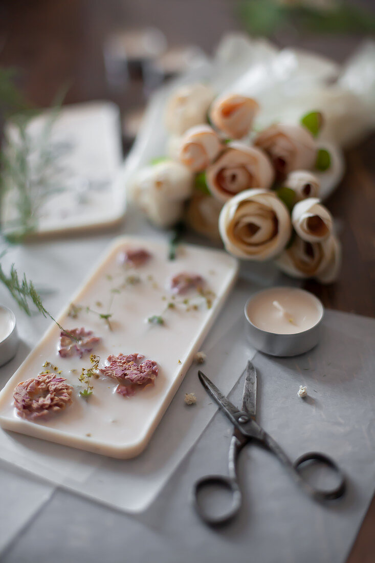 Handmade scented wax tablets with dried roses