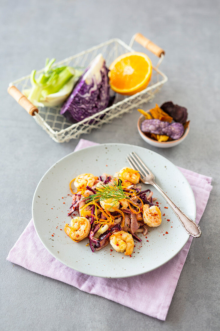 Coleslaw mit fruchtig-scharfen Garnelen