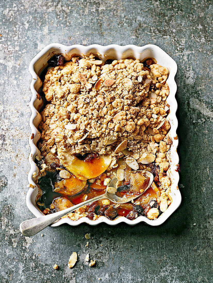 Baked apple and toffee crumble