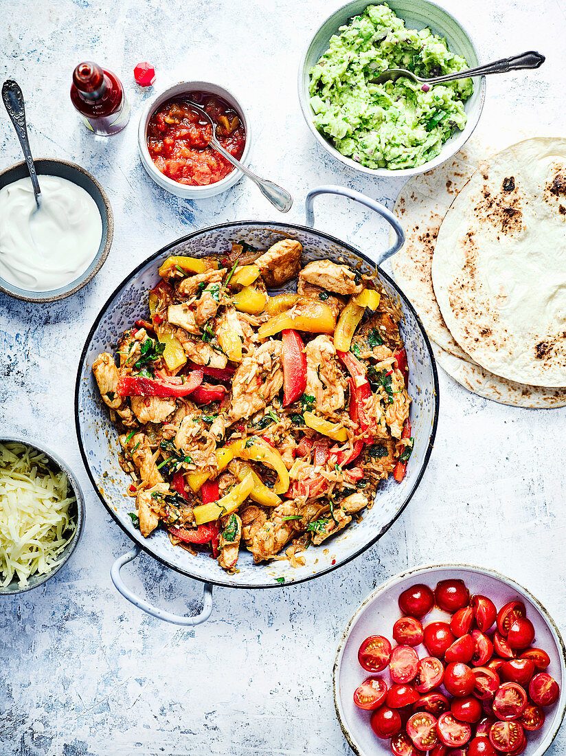 Chicken fajitas with red and yellow pepper