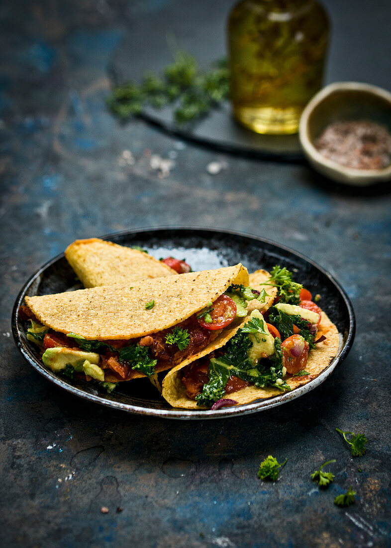 Vegan taco with jackfruit and vegetables