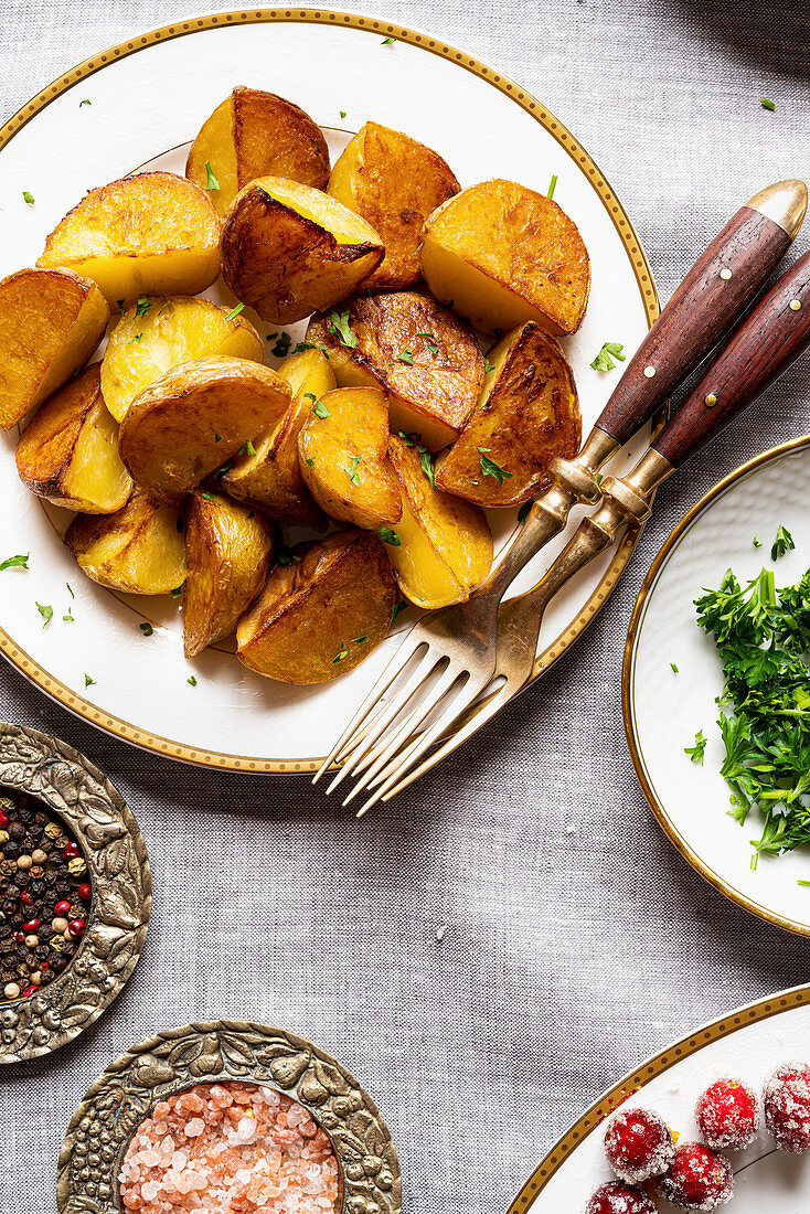 Roasted Potatoes with Parsley and Salt