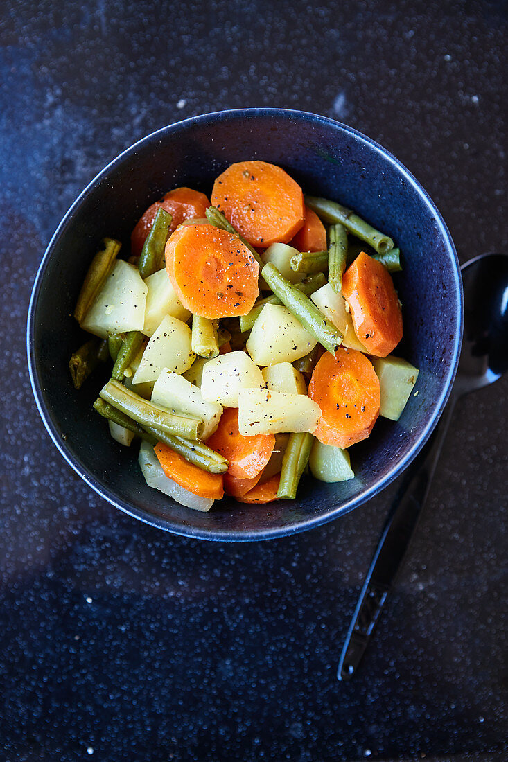 Grilled garden vegetables