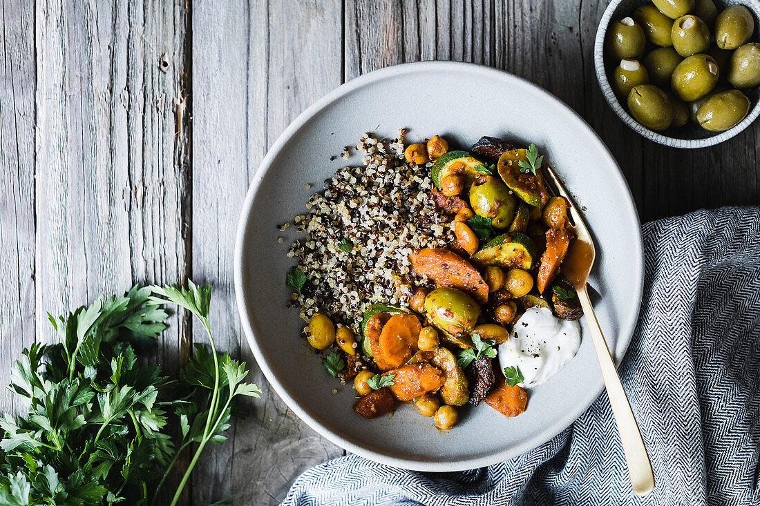 Moroccan Summer Vegetable Tagine