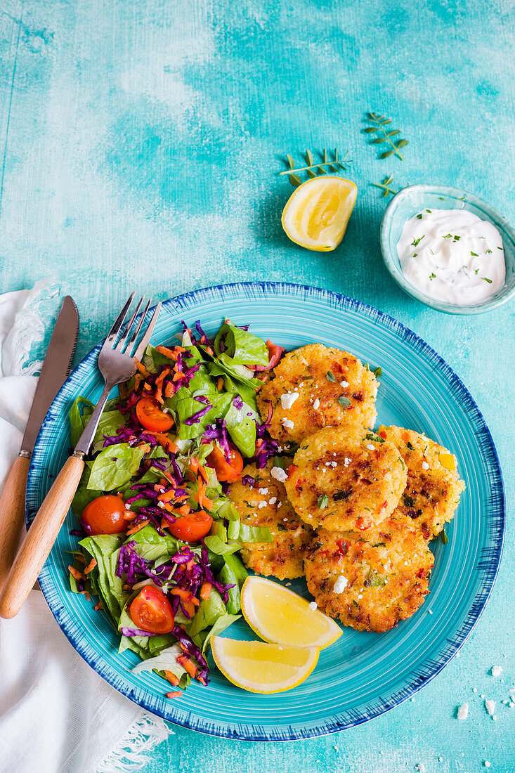 Quinoa patties with salad