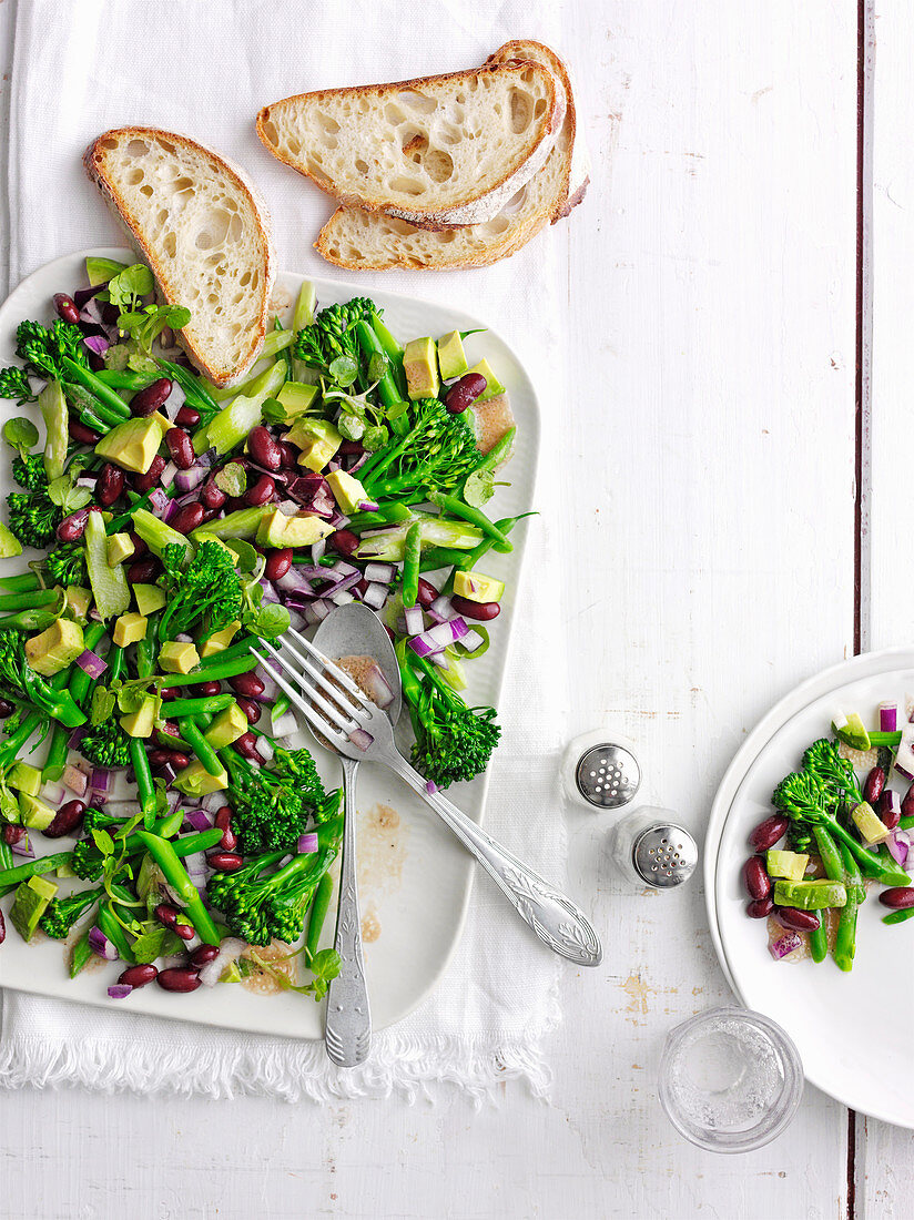 Vegan greens and beans salad