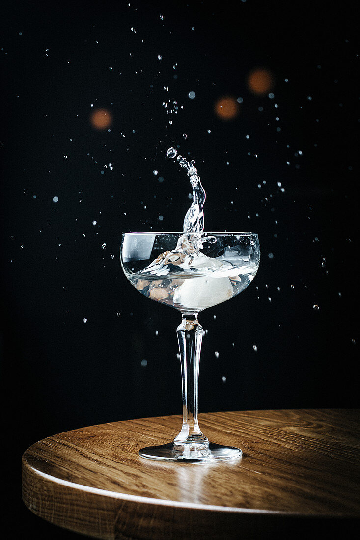 Dry Martini mit Splash