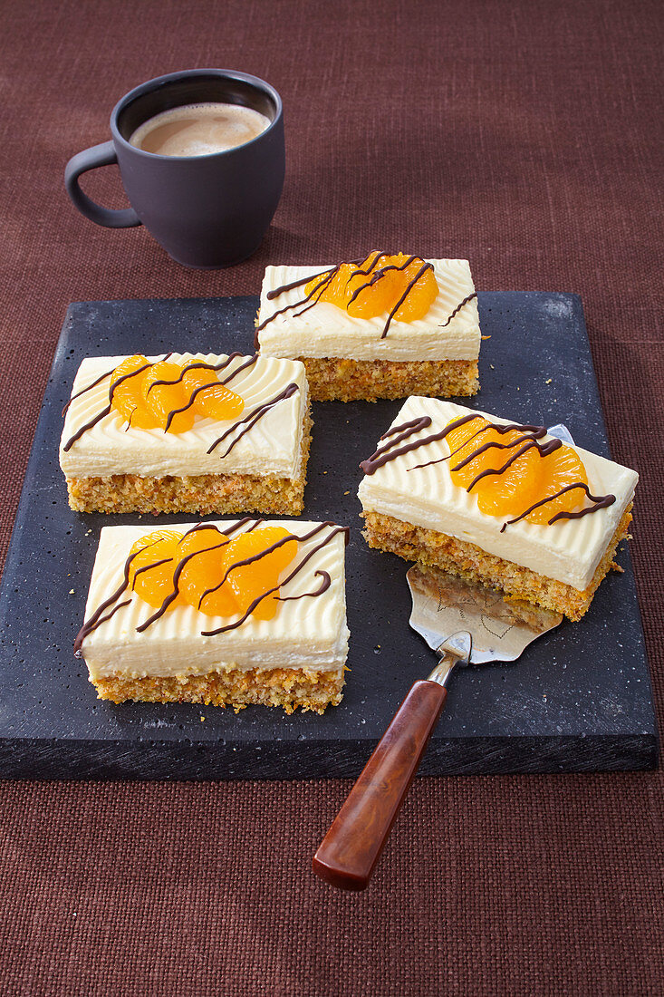 Orangen-Möhren-Kuchen