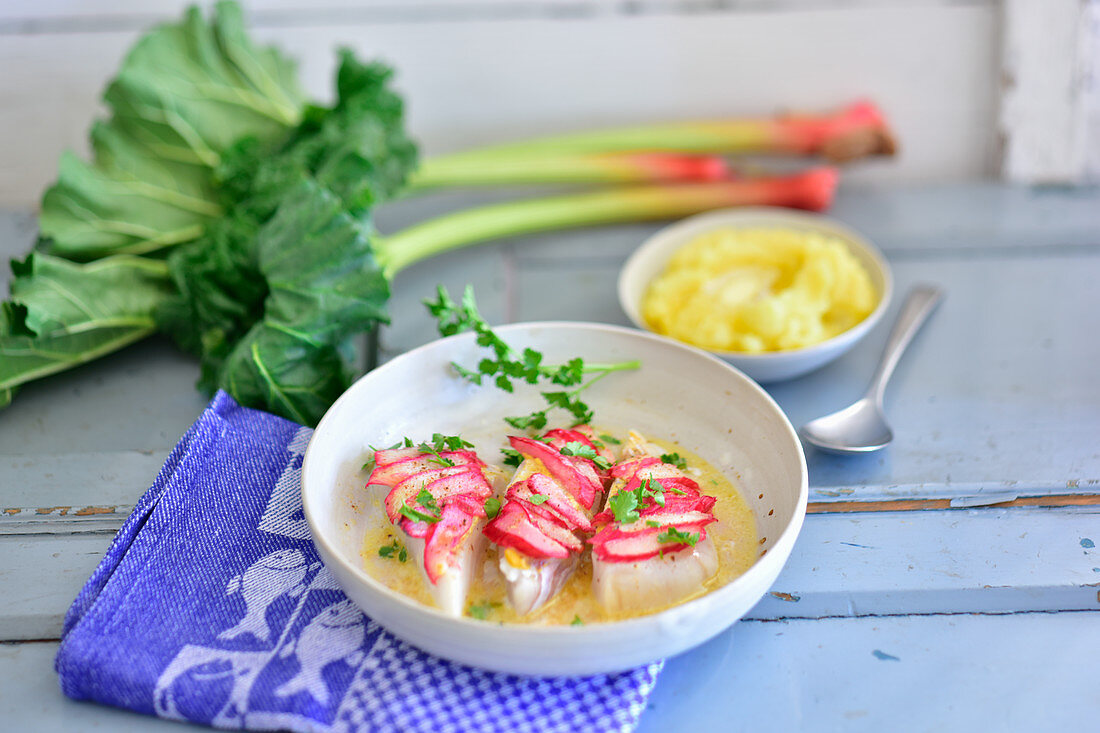 Fish fillets with rhubarb