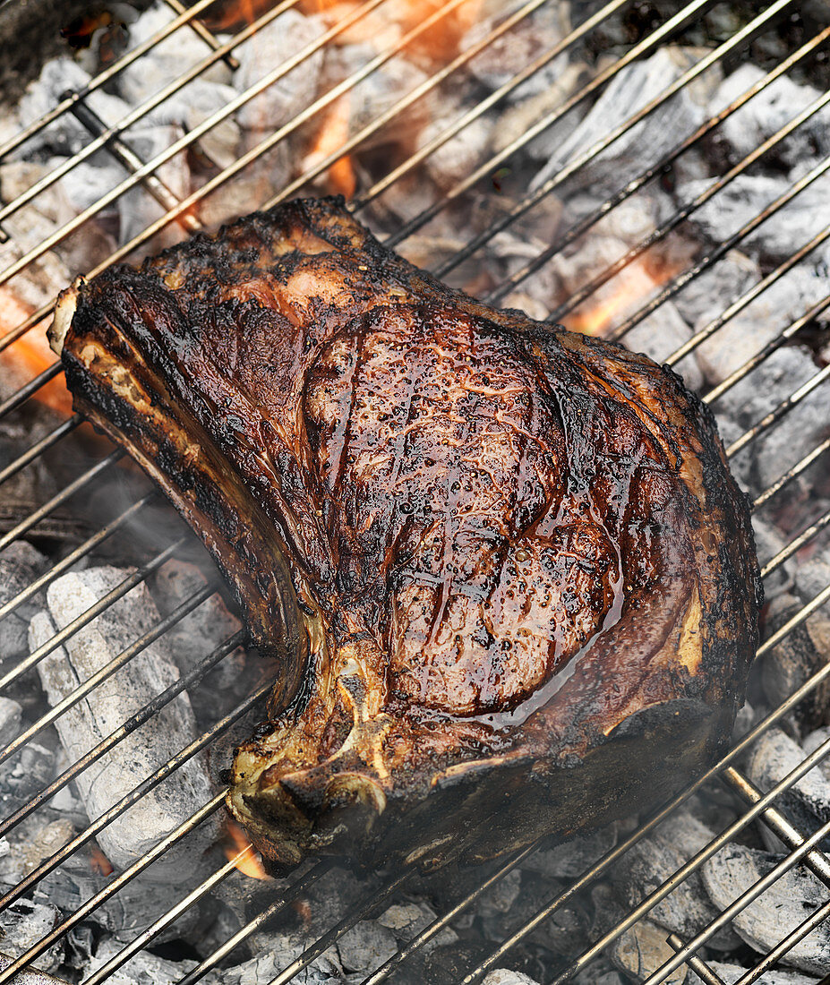 Rib Eye Steak On Bbq License Images 13006577 Stockfood