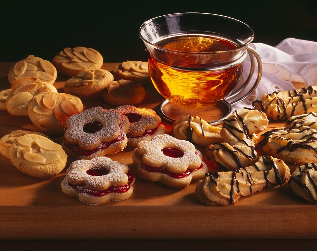 Almond biscuits, Spitzbuben & piped biscuits & a glass of tea