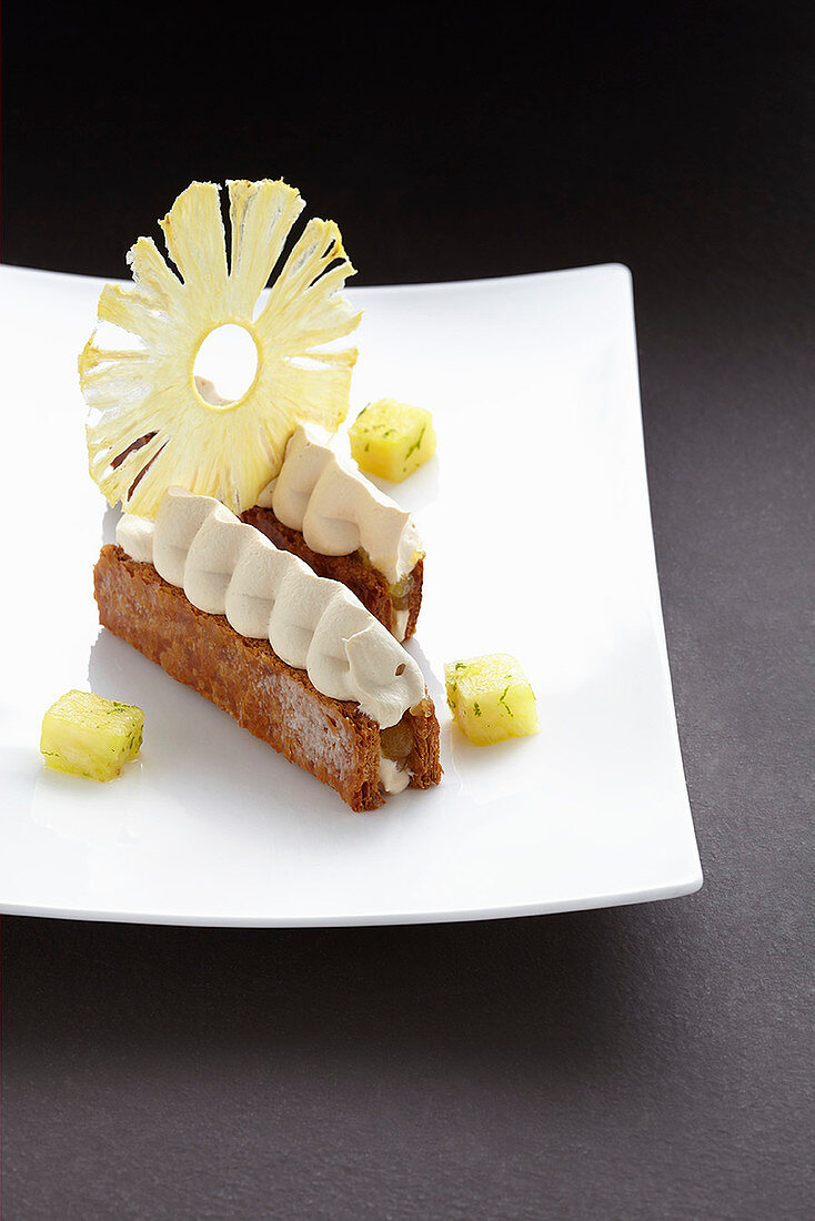 Millefeuille with pineapple cream