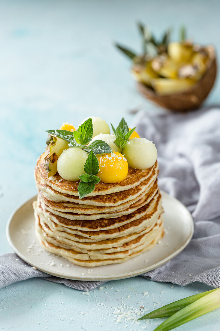 Pancakes mit Melonenbällchen