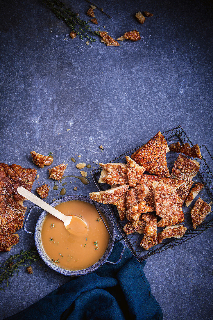 Salty crackle with honey butter gravy
