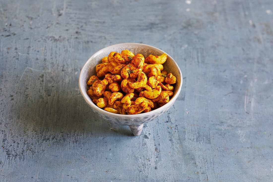 Curry cashew nuts