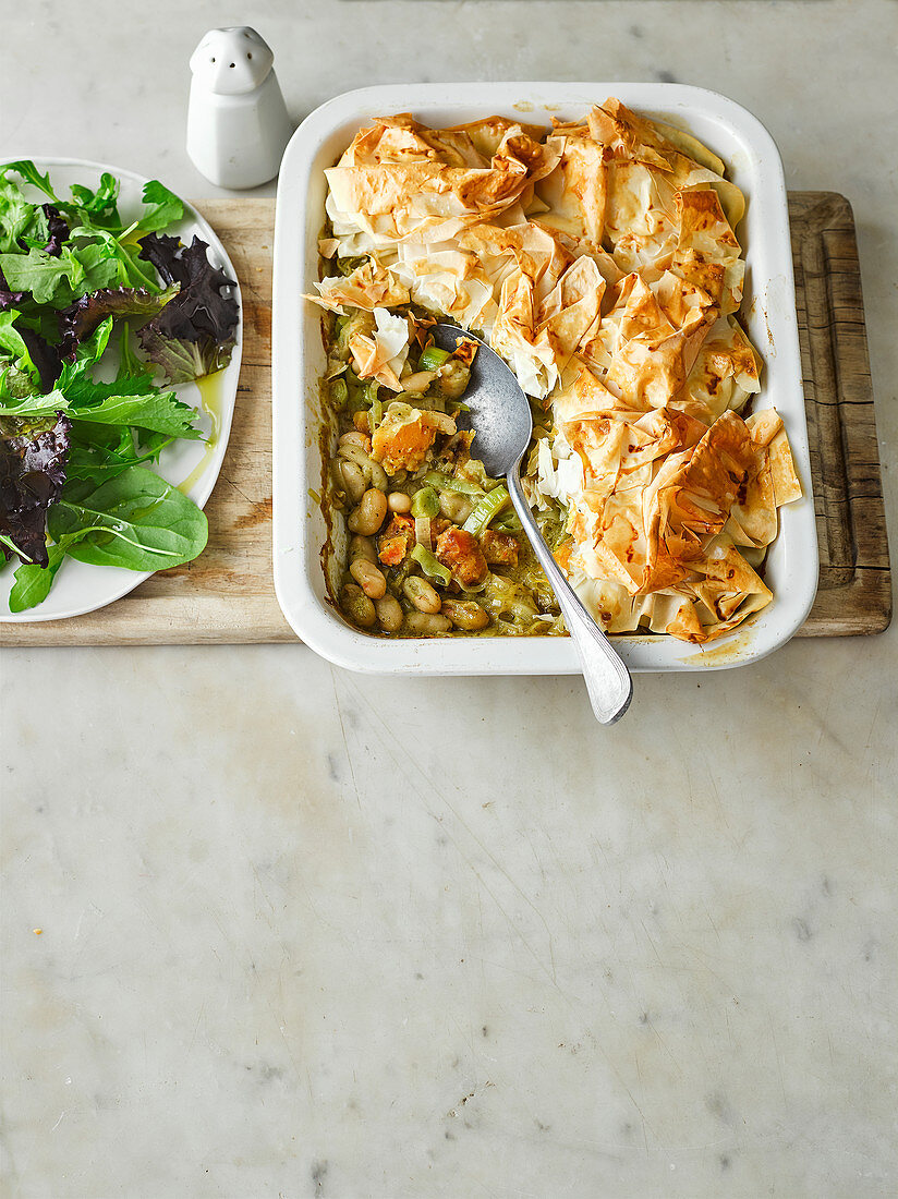 Creamy leek, pesto and squash pie