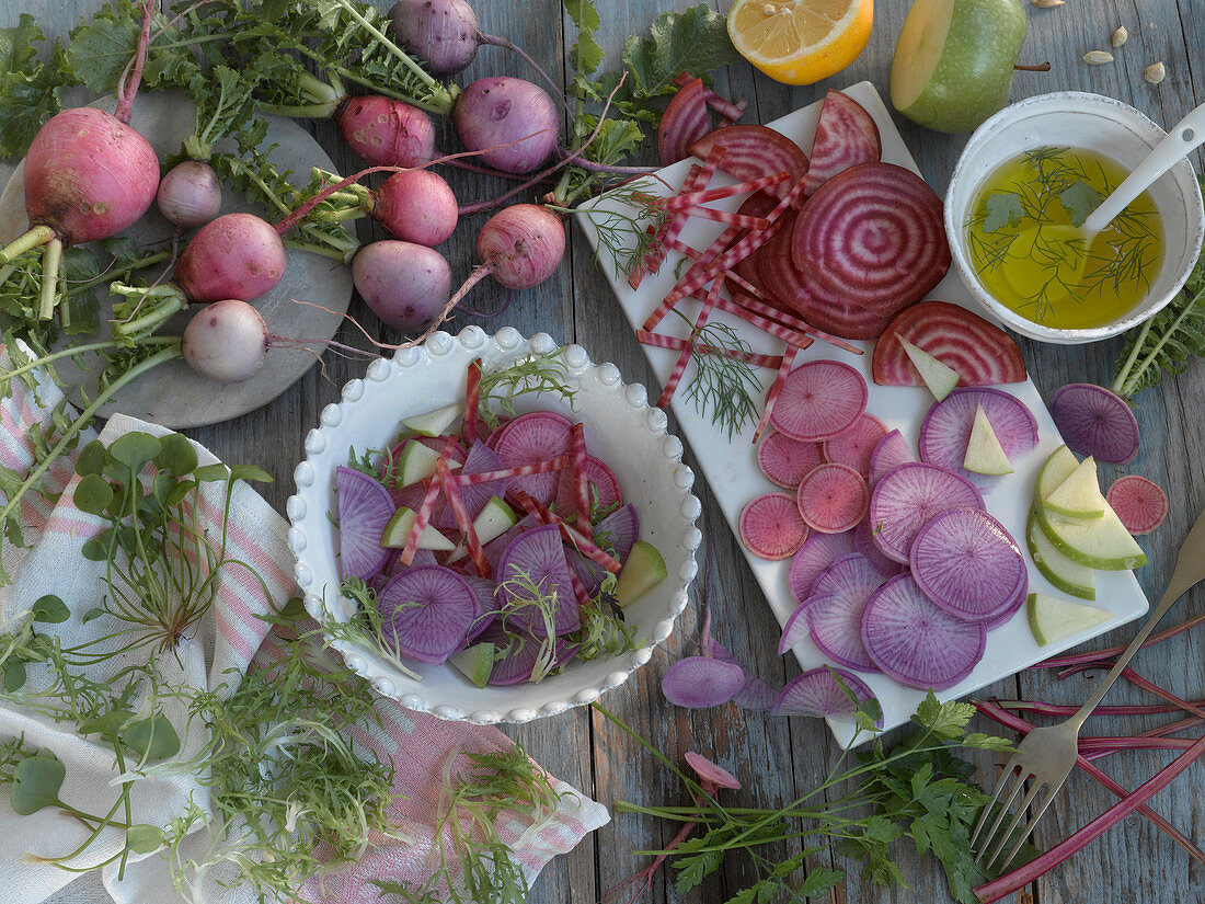 A salad with winter radish and beetroot