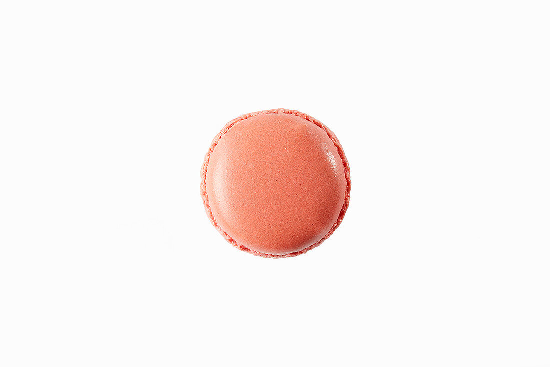 A strawberry macaroon