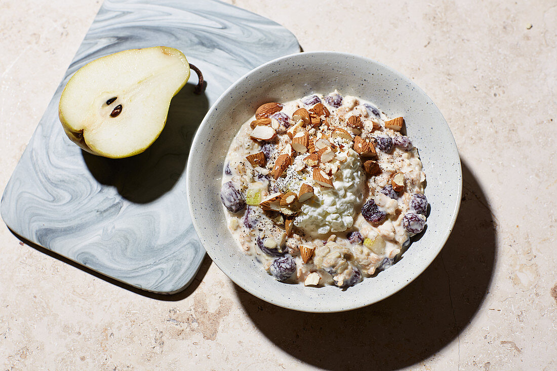 Bircher muesli with pears and cranberries