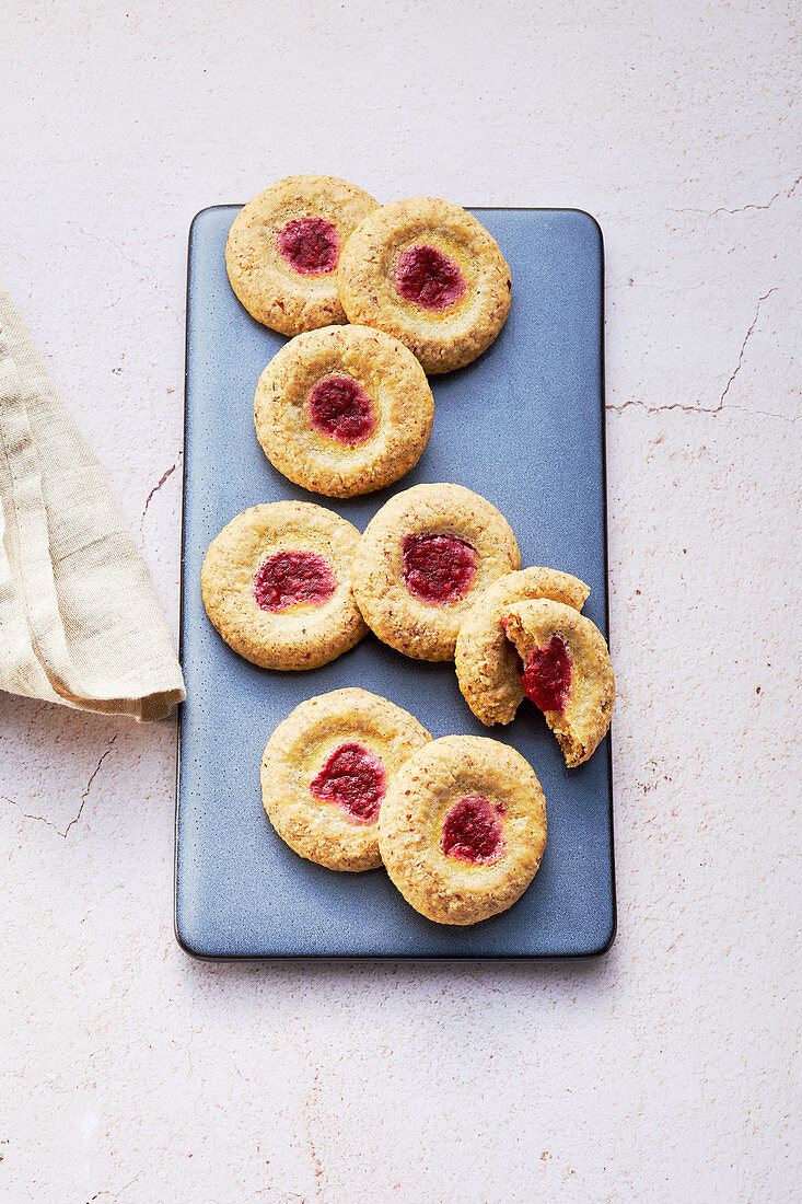 Raspberry biscuits (sugar-free)