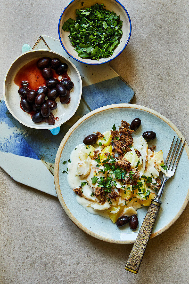 Stockfish in cream with batatas fritas (Portugal)