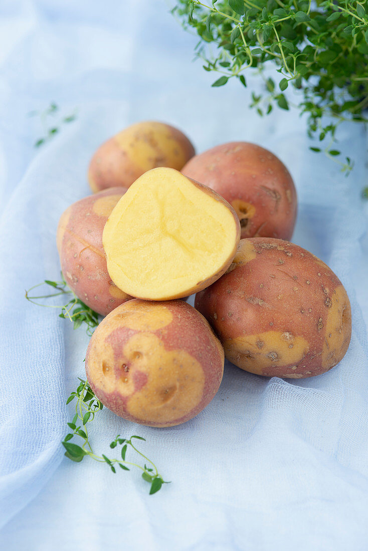 Several raw potatoes