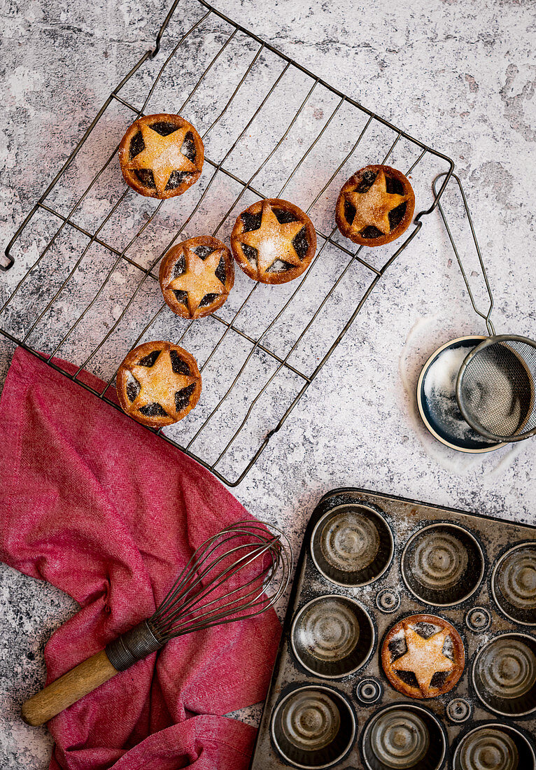 Christmas Mince Pies with Star pastry decorations