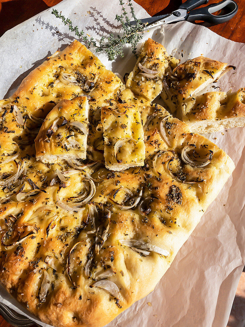 Onion focaccia and aromatic herbs