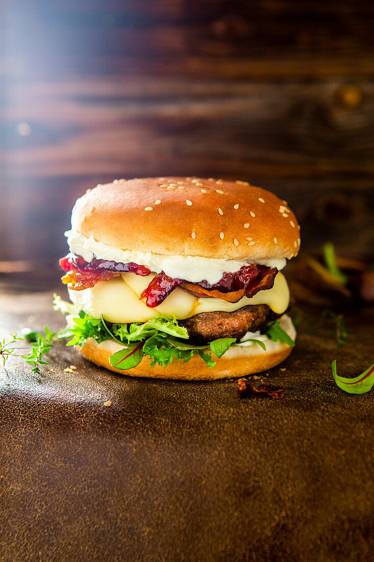 Plum and bacon burger with thyme