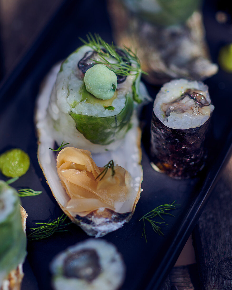 Sushi with oysters