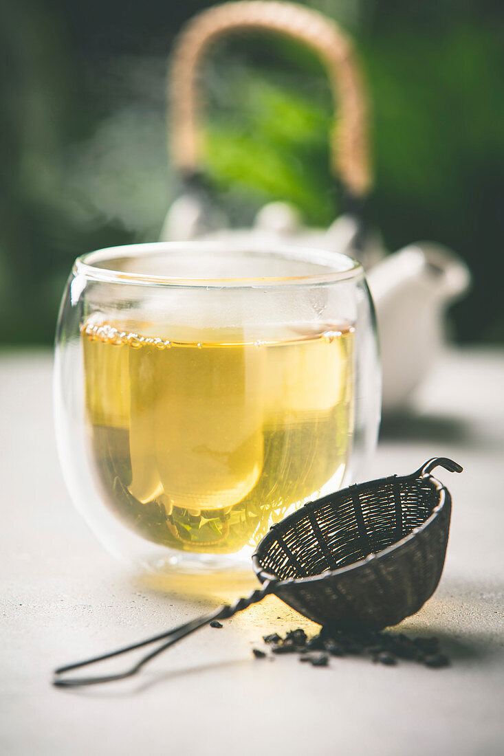 Tea composition in tea glass