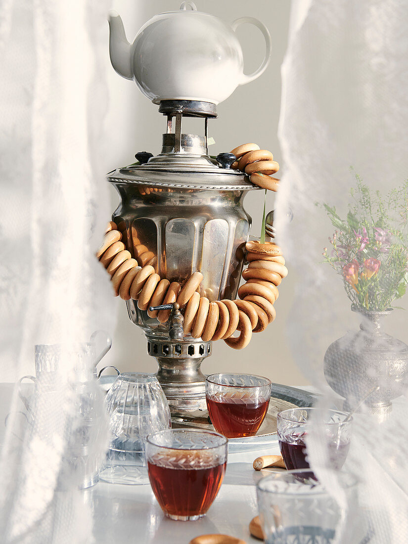 Russian baranki with tea