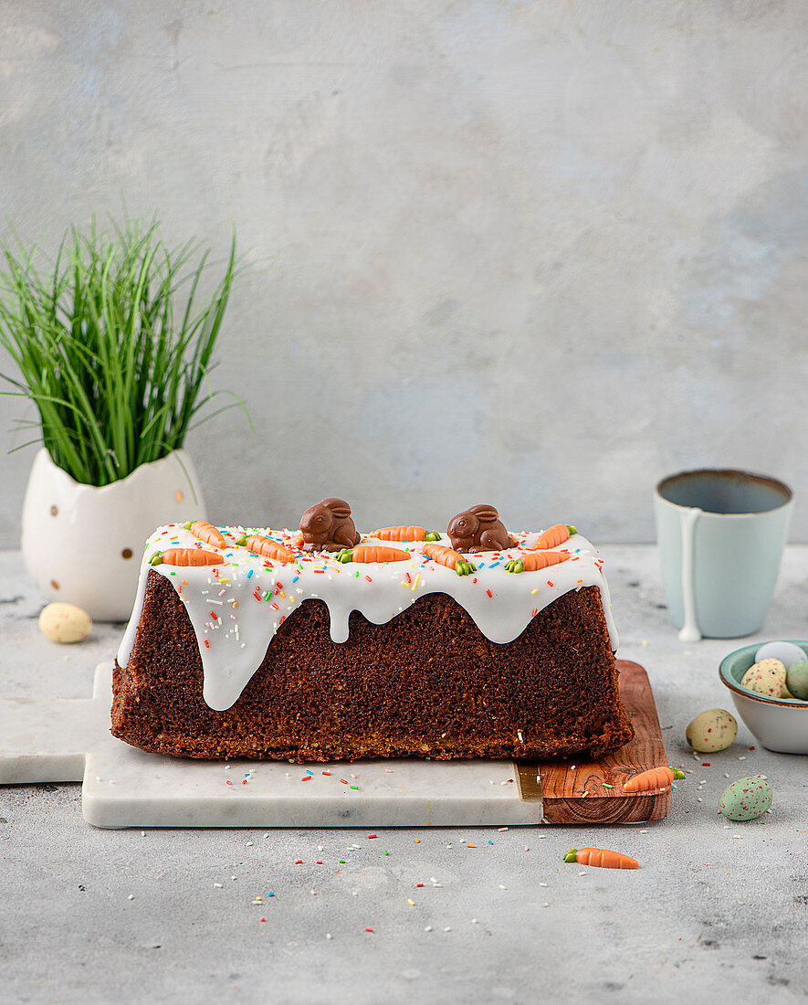 Moist carrot cake for Easter
